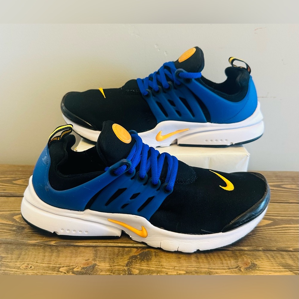 Nike Air Presto sneakers in a Black/Racer Blue/Laser Orange 833875-018 Size 5Y